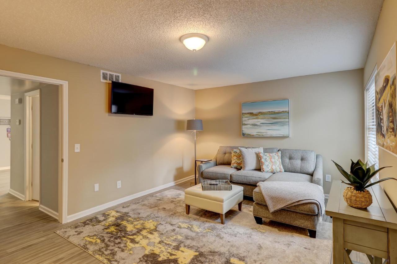 #111 Elaborate Condo Ideal Location 2Brm/2 Parking Hilton Head Island Esterno foto